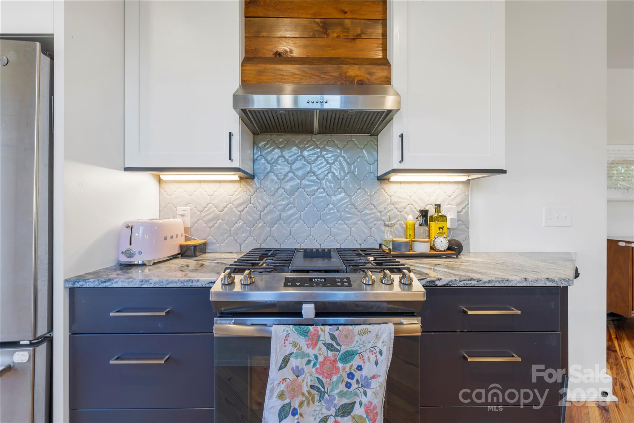 51 Hubbard Avenue Asheville NC 28806