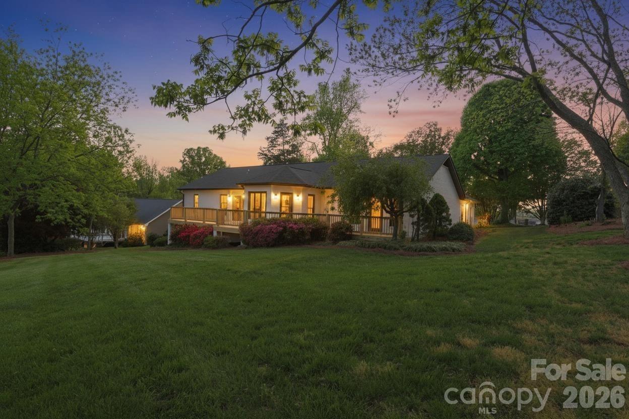 3730 Club House Drive NE Conover NC 28613