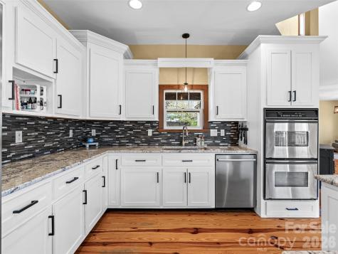 6 Jackson Cove Road Leicester NC 28748