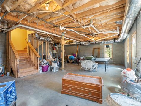 6 Jackson Cove Road Leicester NC 28748