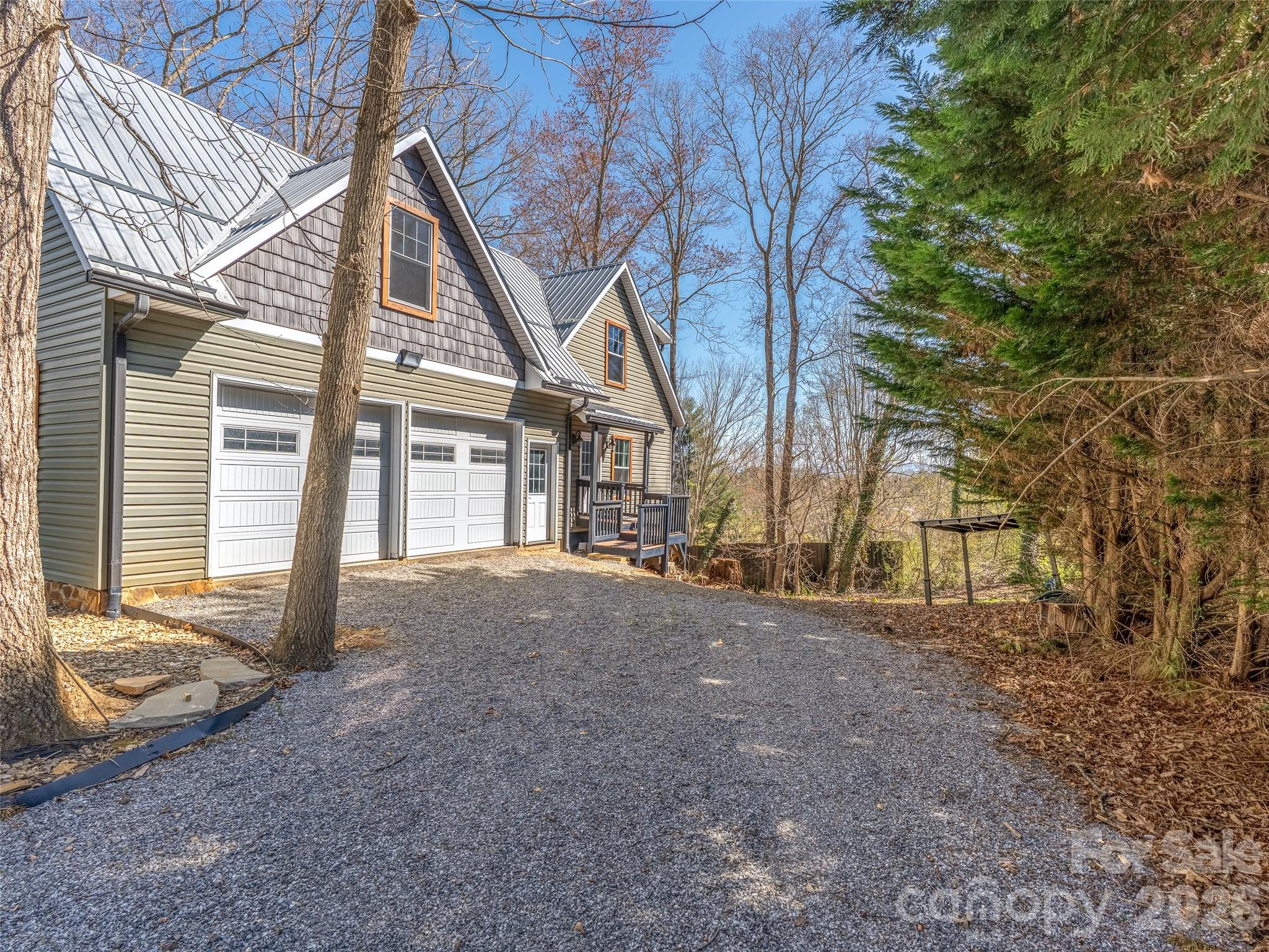 6 Jackson Cove Road Leicester NC 28748