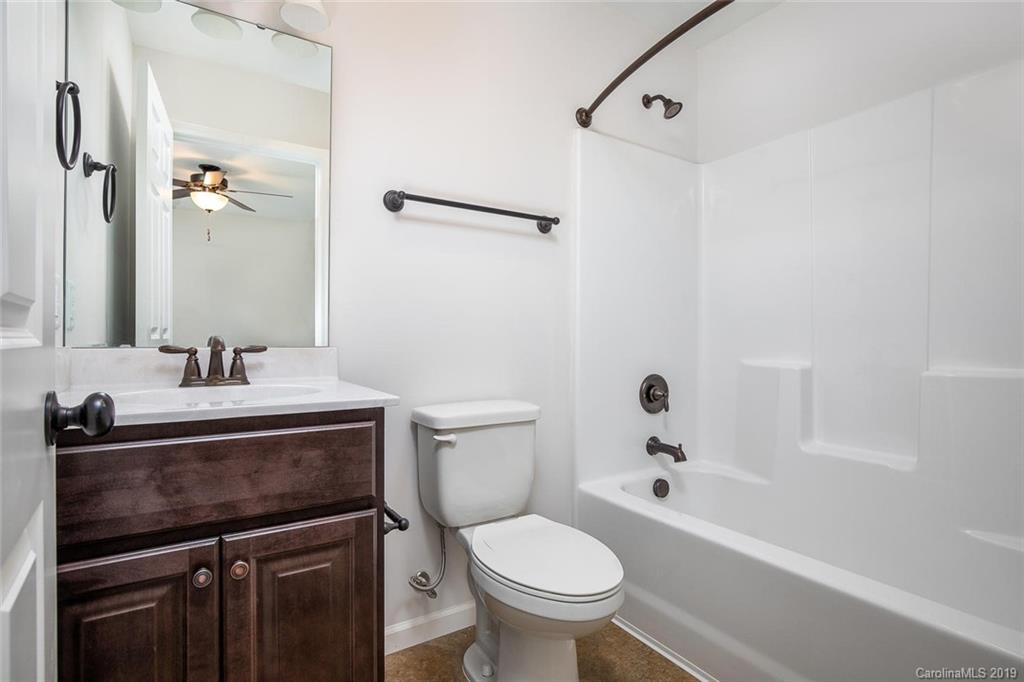 5 Yarrow Meadow Road Weaverville NC 28787