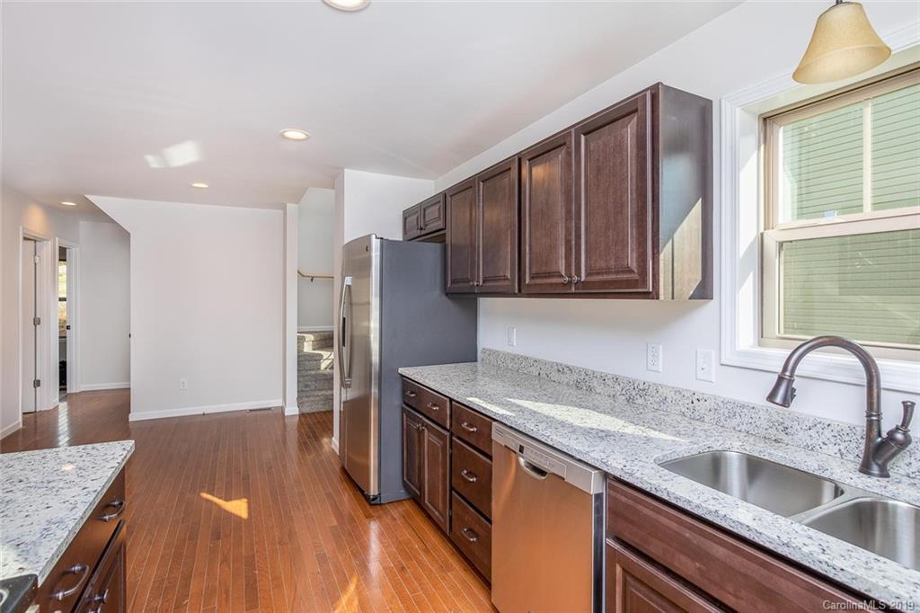 5 Yarrow Meadow Road Weaverville NC 28787
