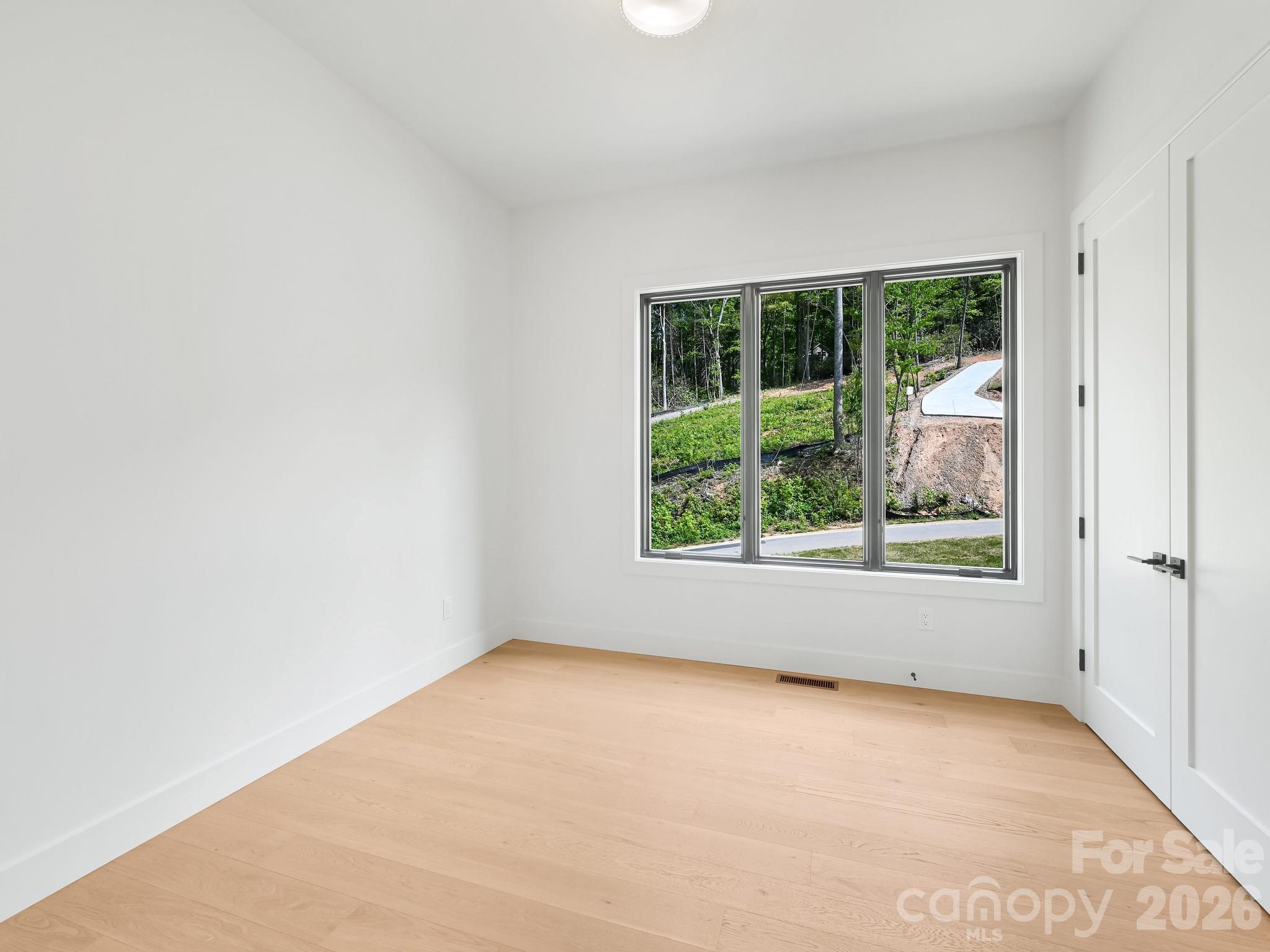 18 Erin Glen Court Fairview NC 28730