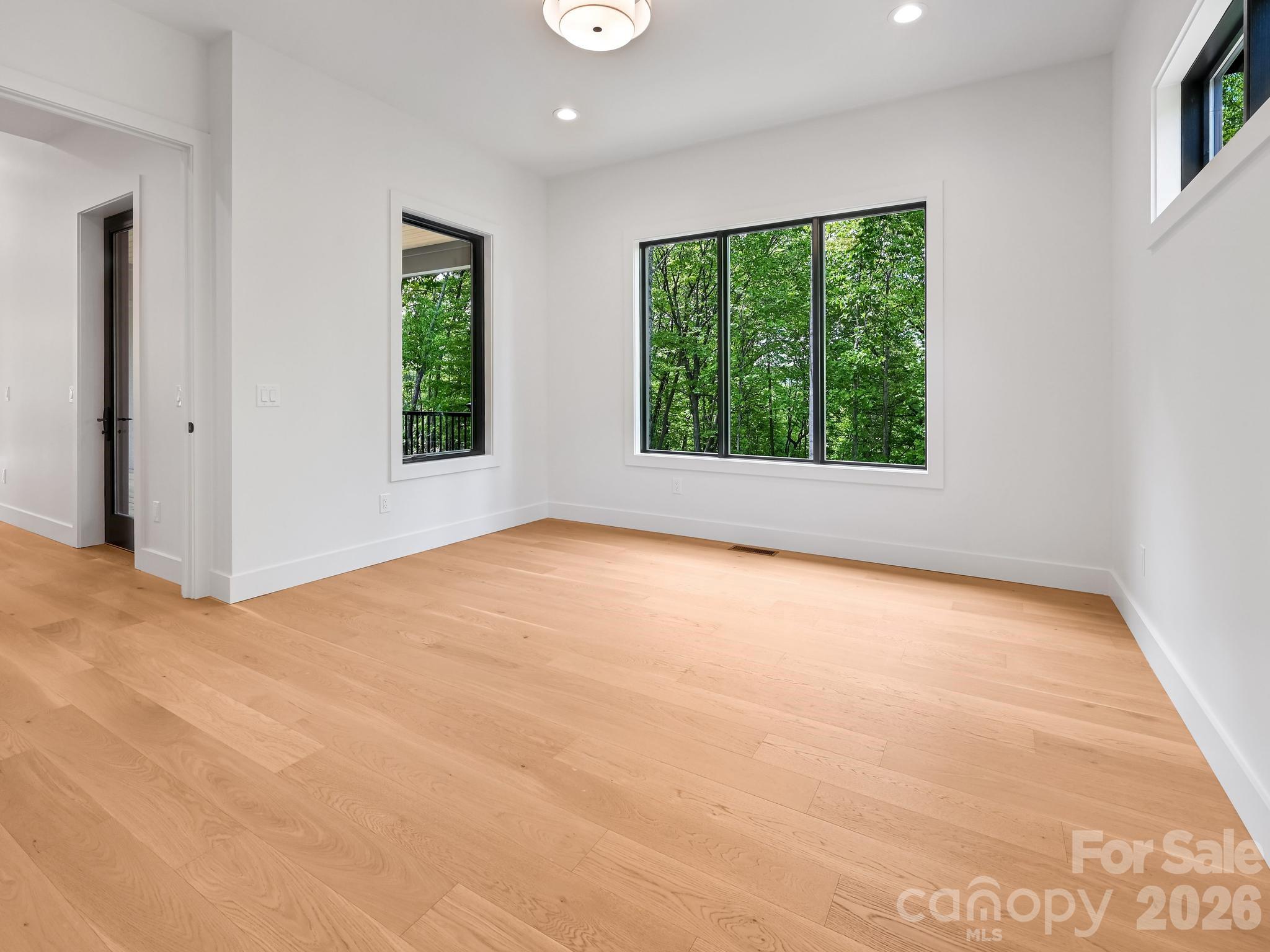18 Erin Glen Court Fairview NC 28730