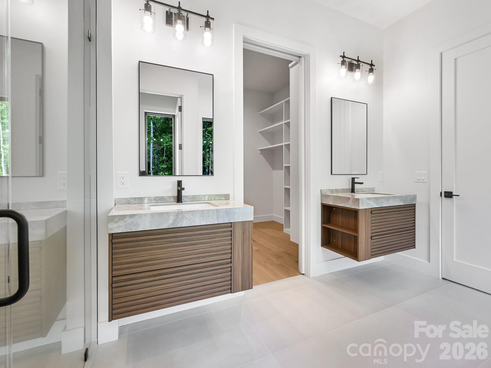18 Erin Glen Court Fairview NC 28730