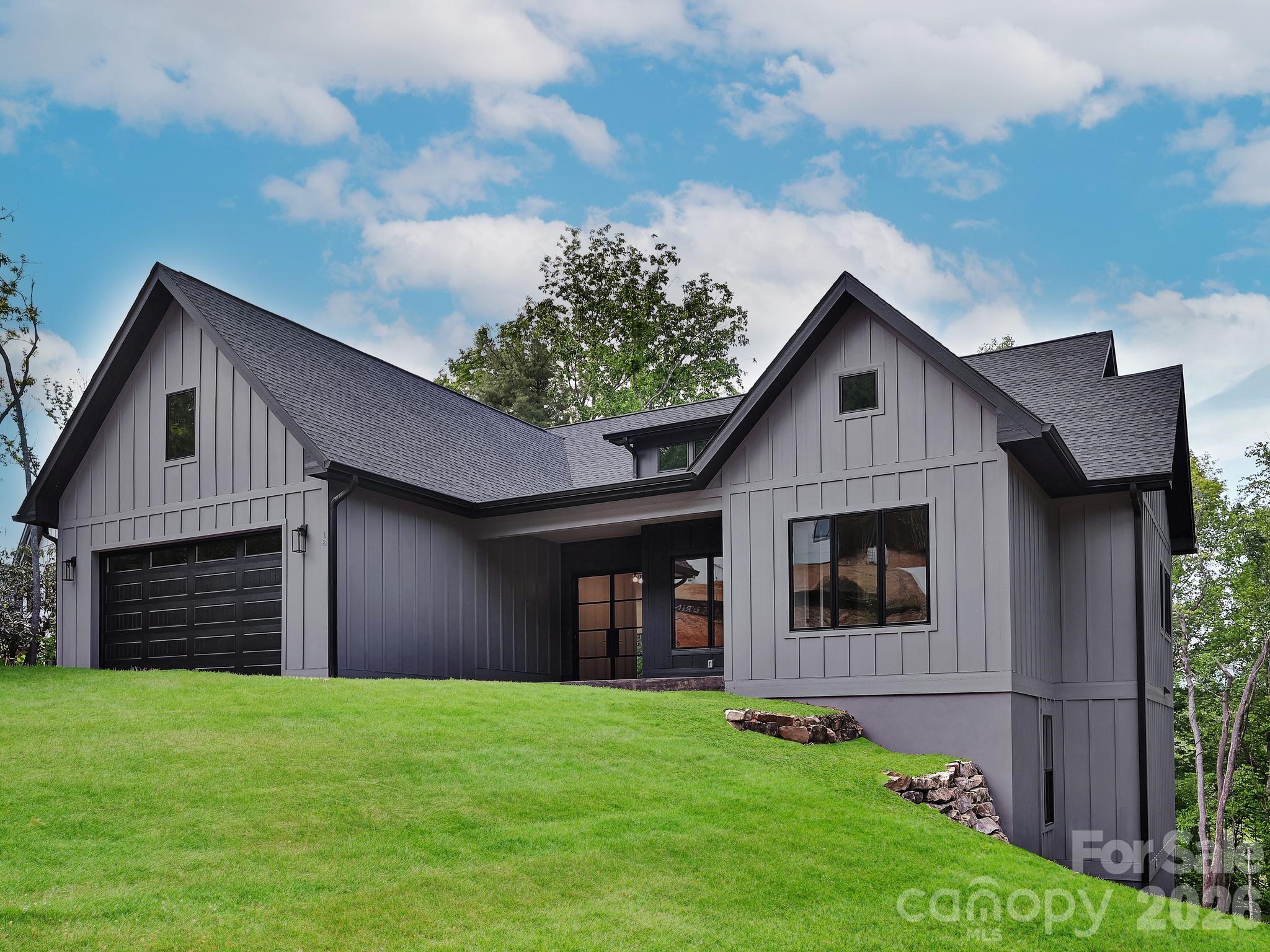 18 Erin Glen Court Fairview NC 28730