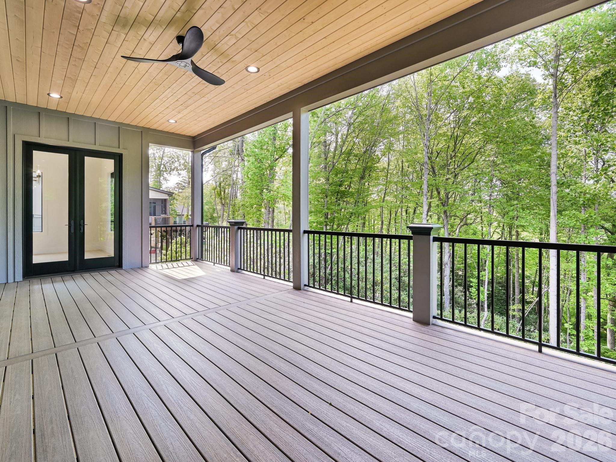 18 Erin Glen Court Fairview NC 28730