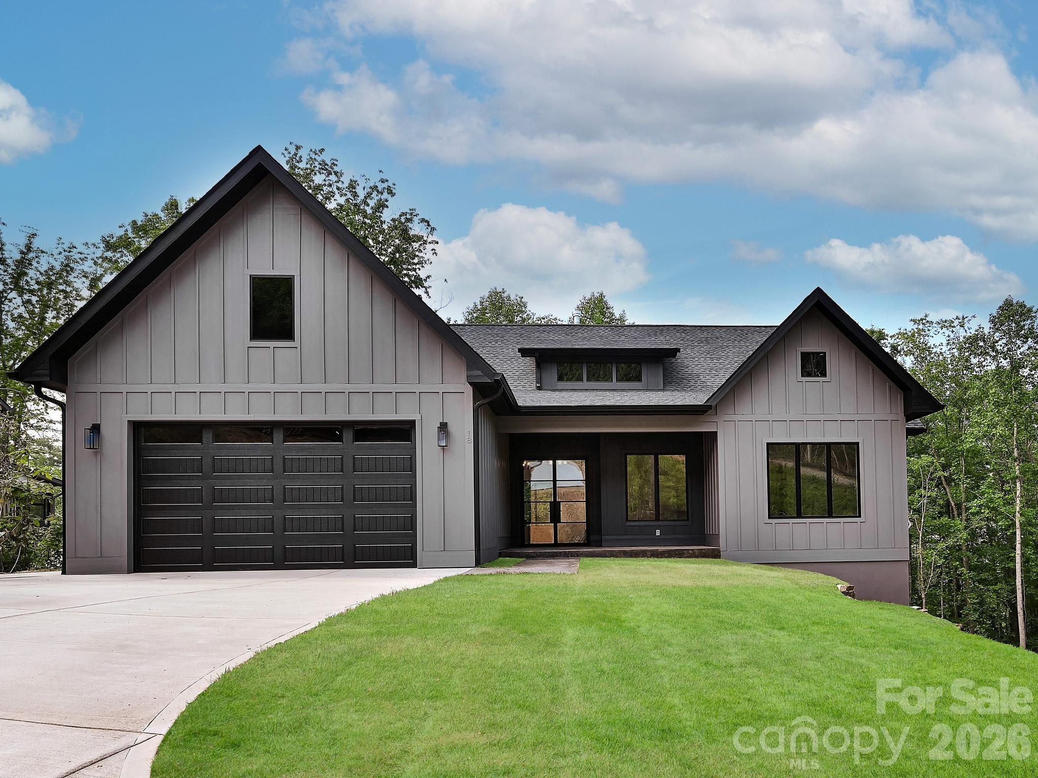 18 Erin Glen Court Fairview NC 28730