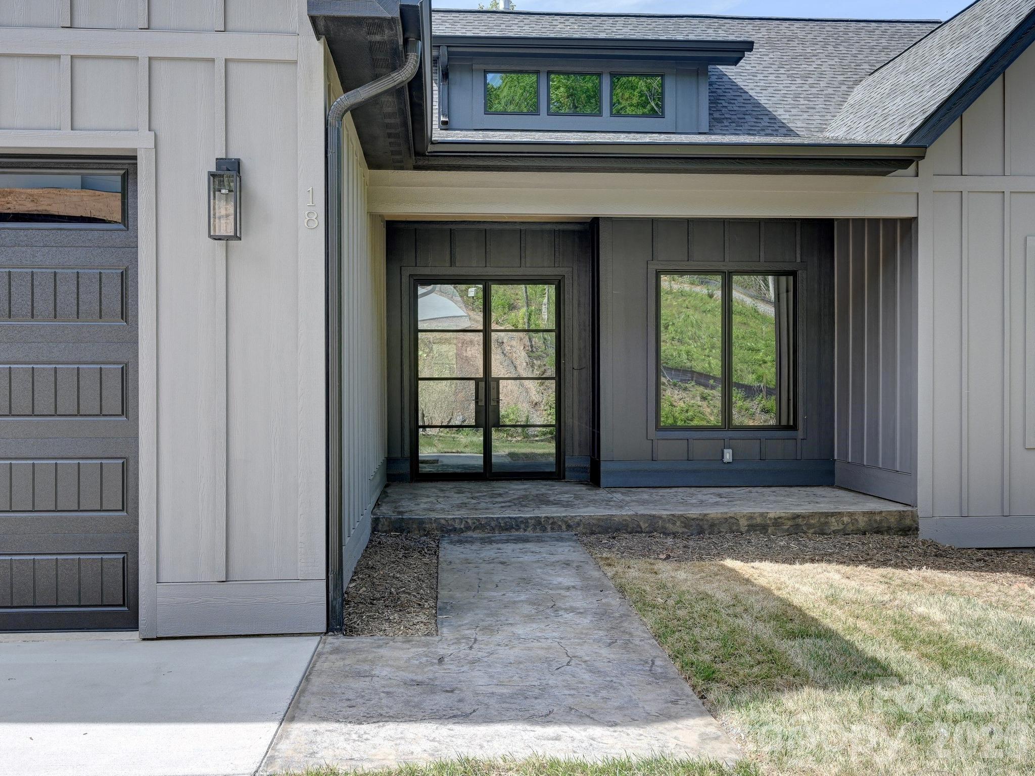 18 Erin Glen Court Fairview NC 28730