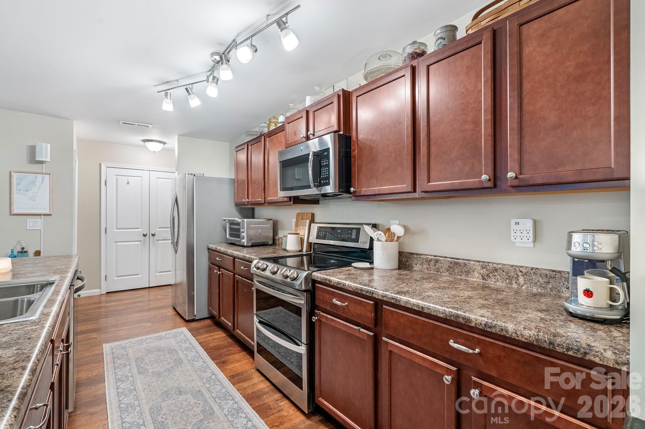 1631 Hooper Court Charlotte NC 28212