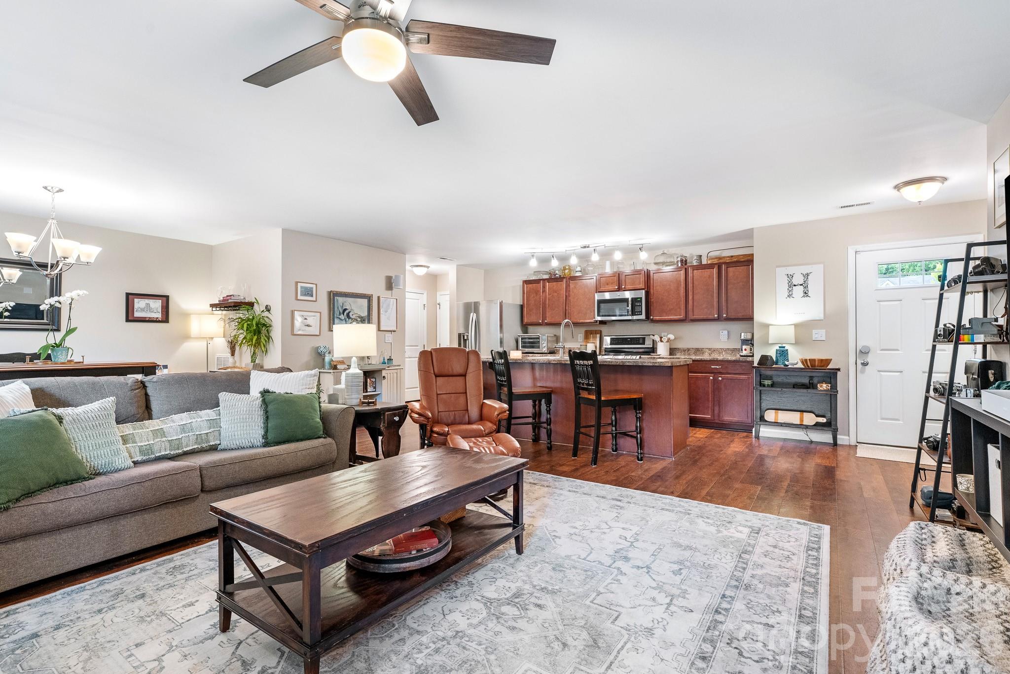 1631 Hooper Court Charlotte NC 28212