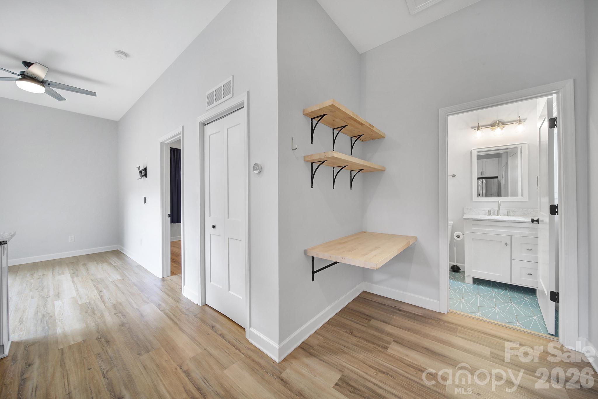 1638 Longfellow Street Charlotte NC 28205