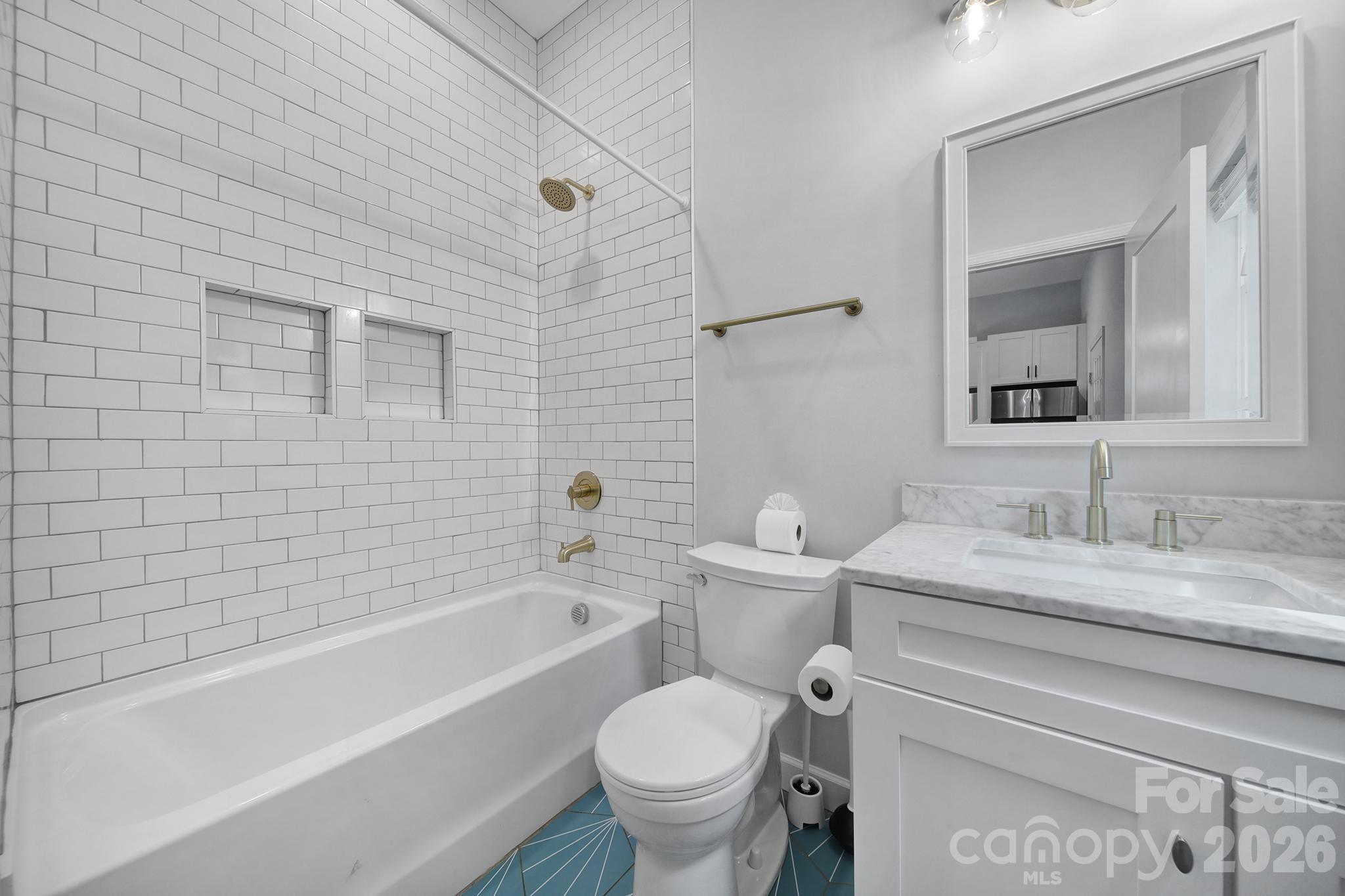 1638 Longfellow Street Charlotte NC 28205