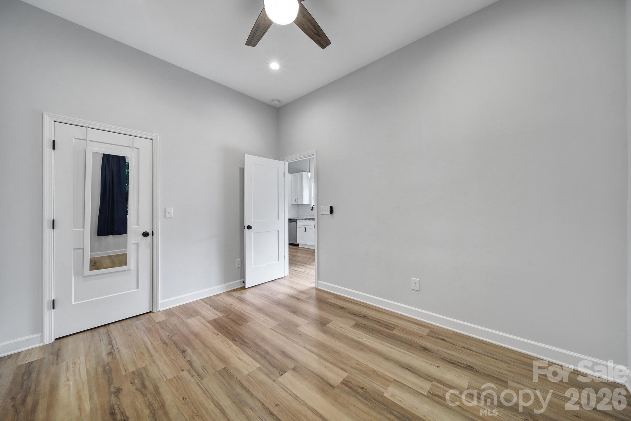 1638 Longfellow Street Charlotte NC 28205