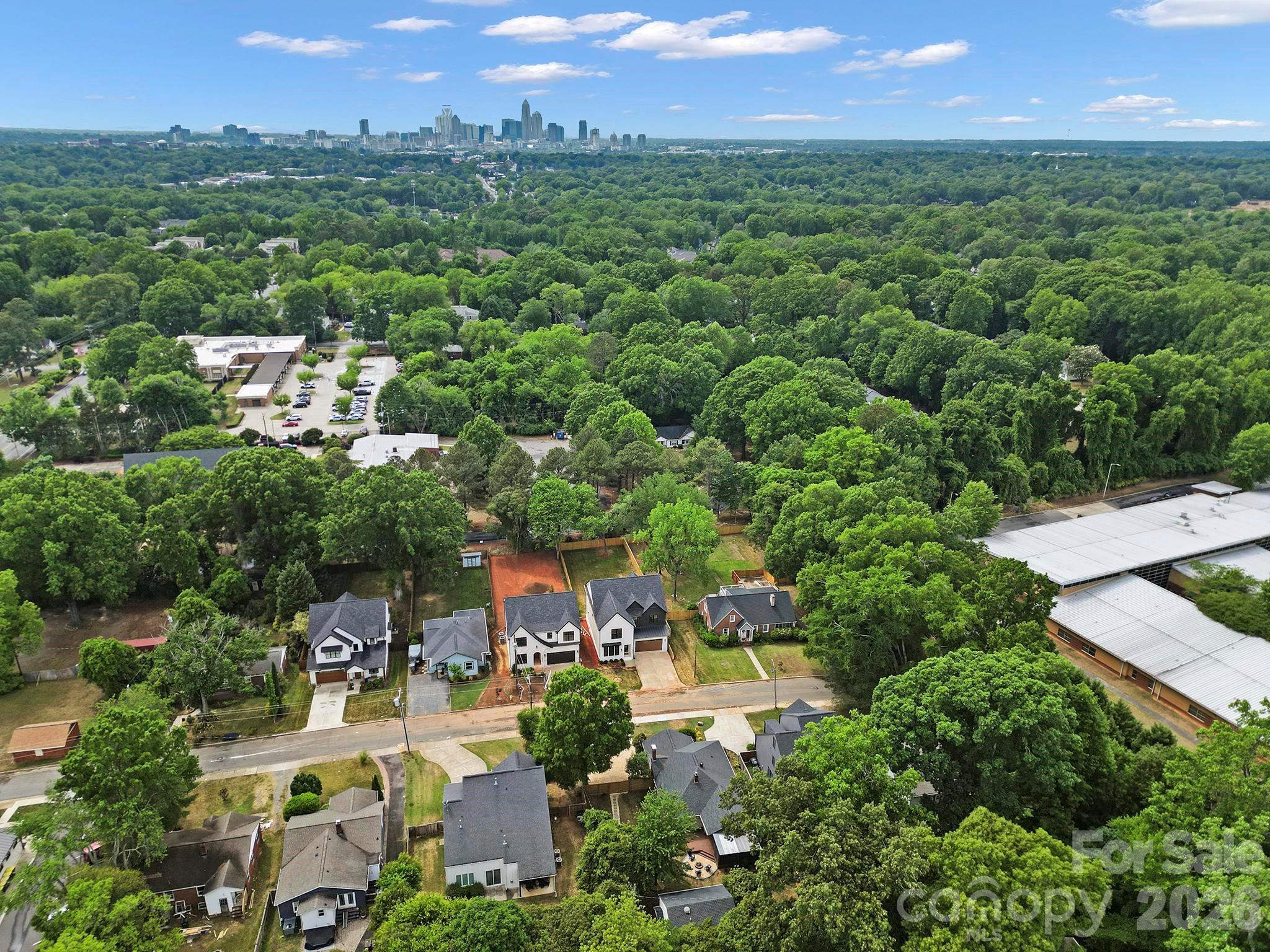 1638 Longfellow Street Charlotte NC 28205