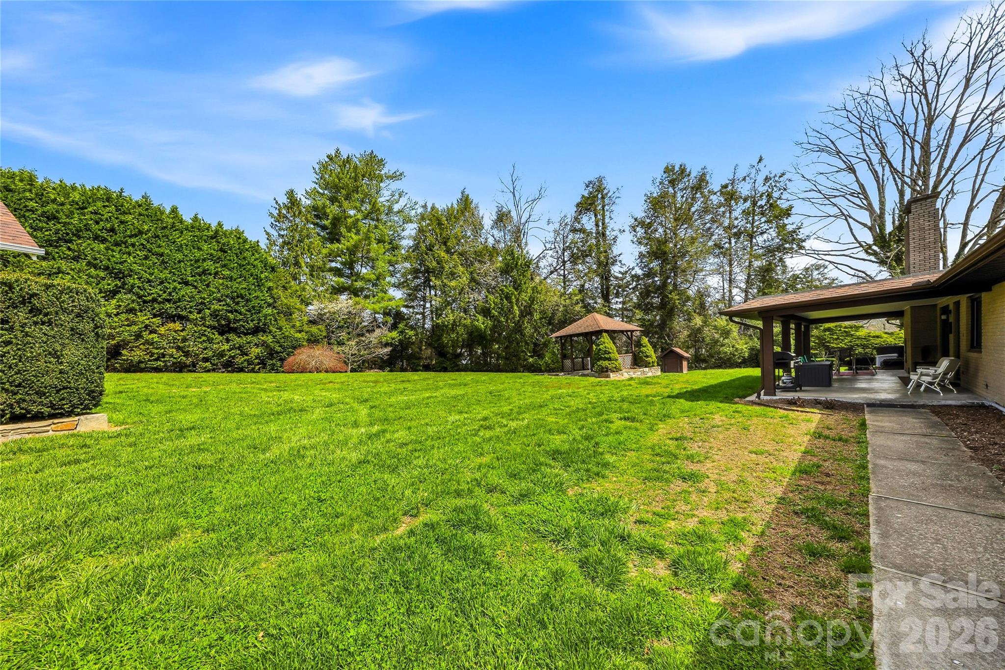 910 Rutledge Annex Hendersonville NC 28739