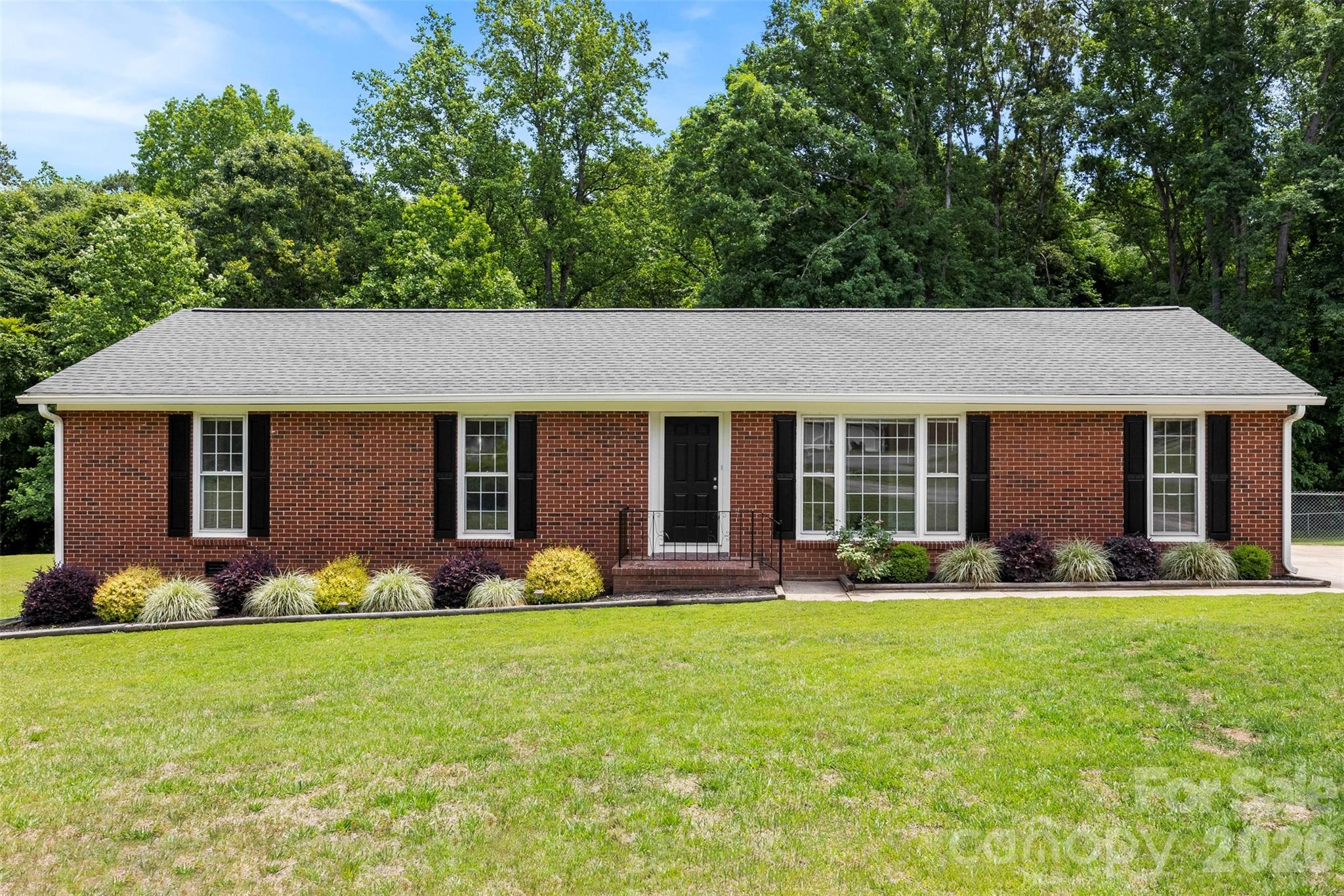 22 Forest Hill Road Belmont NC 28012