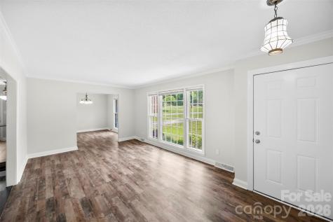 22 Forest Hill Road Belmont NC 28012