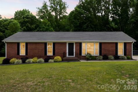 22 Forest Hill Road Belmont NC 28012