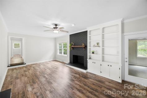 22 Forest Hill Road Belmont NC 28012