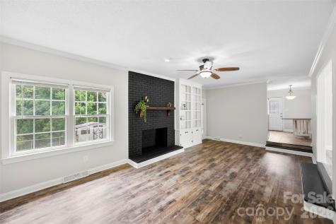 22 Forest Hill Road Belmont NC 28012