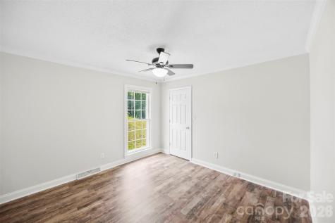 22 Forest Hill Road Belmont NC 28012