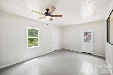 22 Forest Hill Road Belmont NC 28012