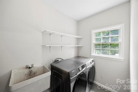 22 Forest Hill Road Belmont NC 28012