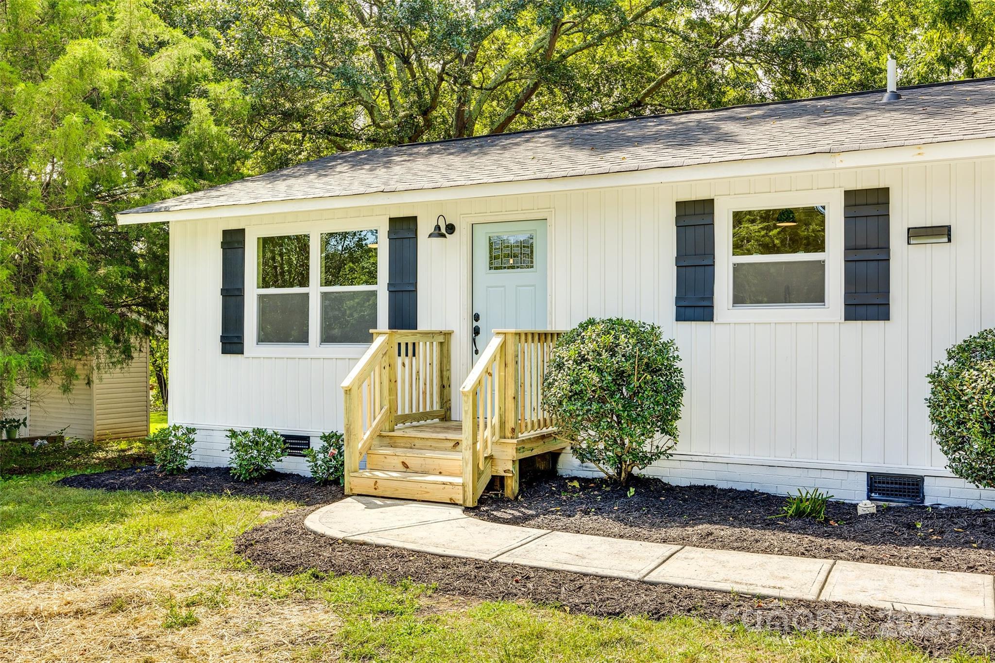 625 Noles Drive Mount Holly NC 28120