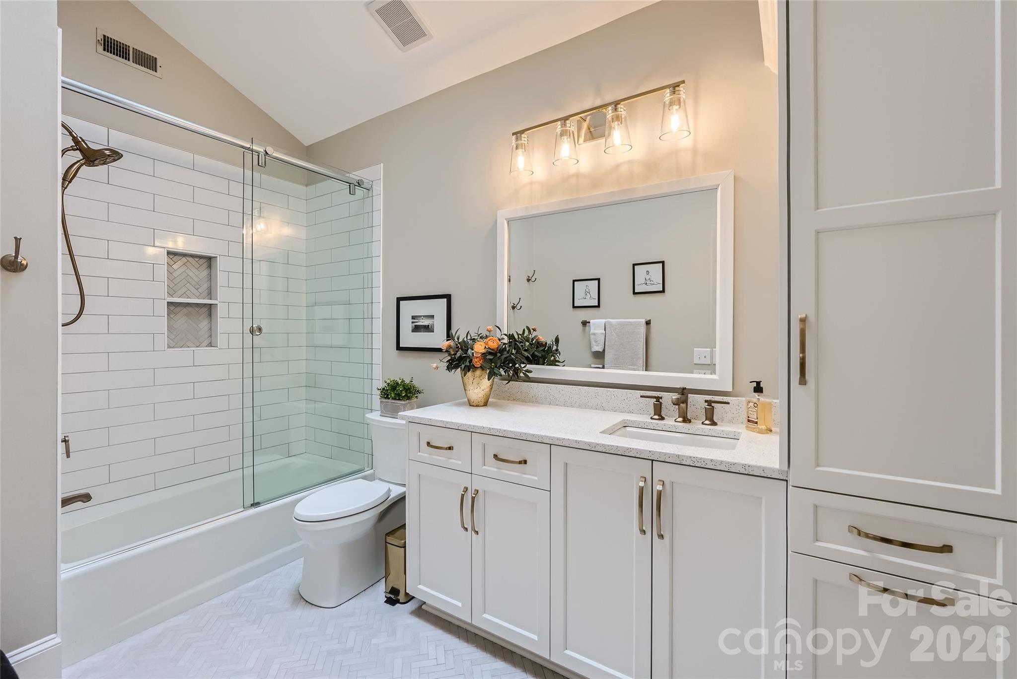 2560 Morrocroft Lane Charlotte NC 28211