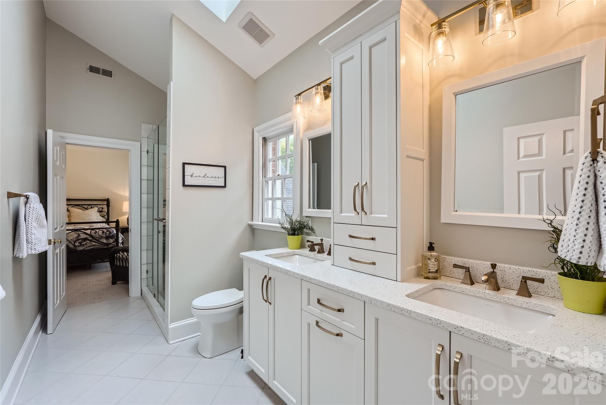 2560 Morrocroft Lane Charlotte NC 28211