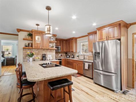 342 Mountain View Road Burnsville NC 28714