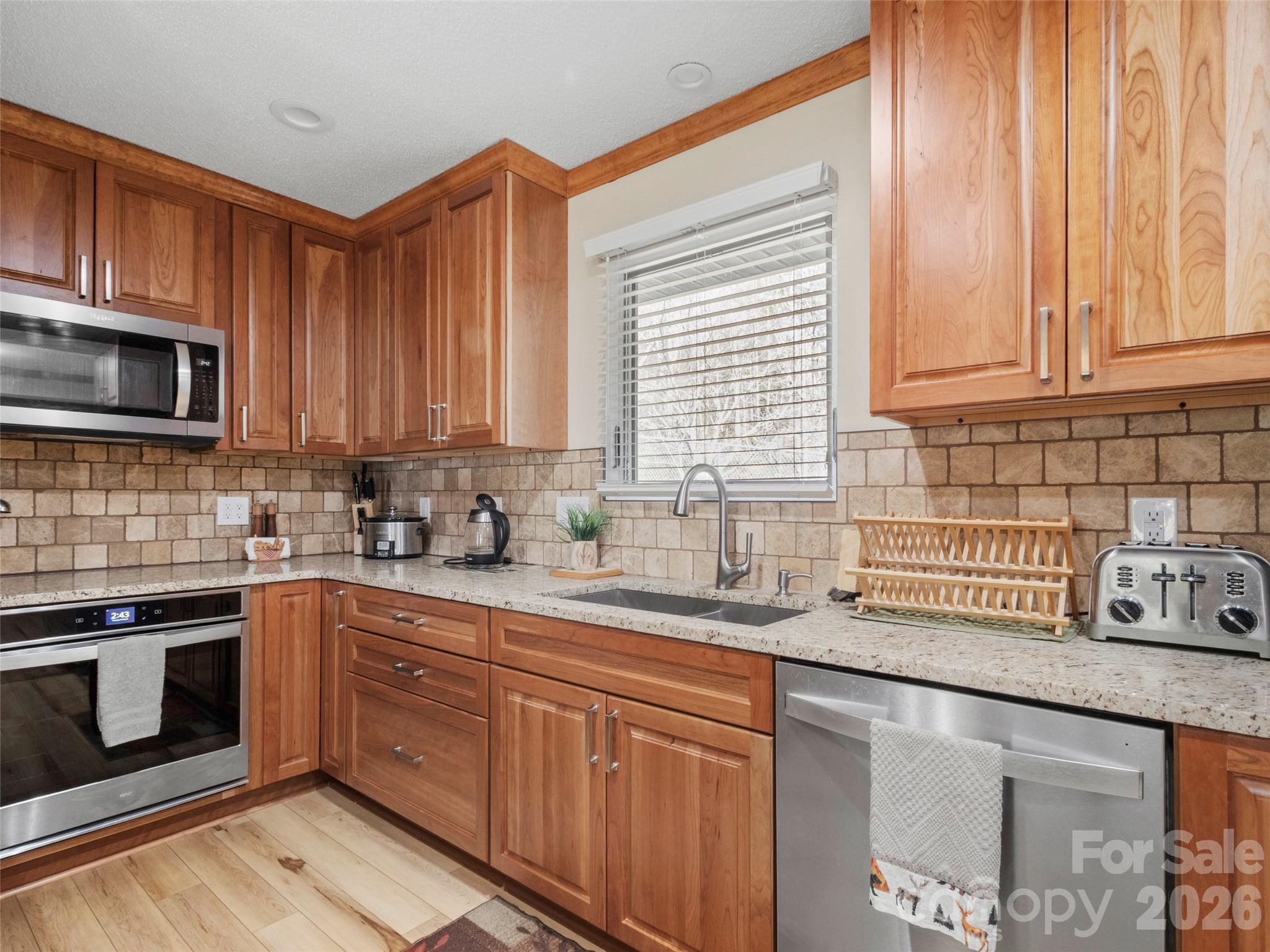 342 Mountain View Road Burnsville NC 28714