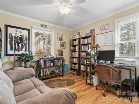 342 Mountain View Road Burnsville NC 28714