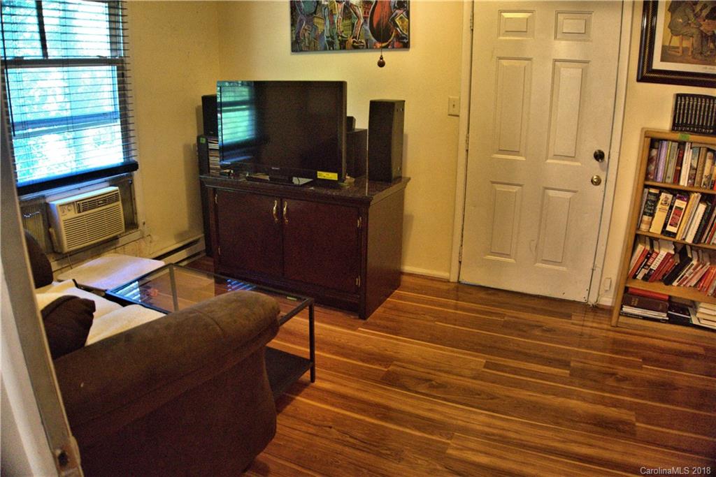 201 Atkinson Drive Charlotte NC 28214