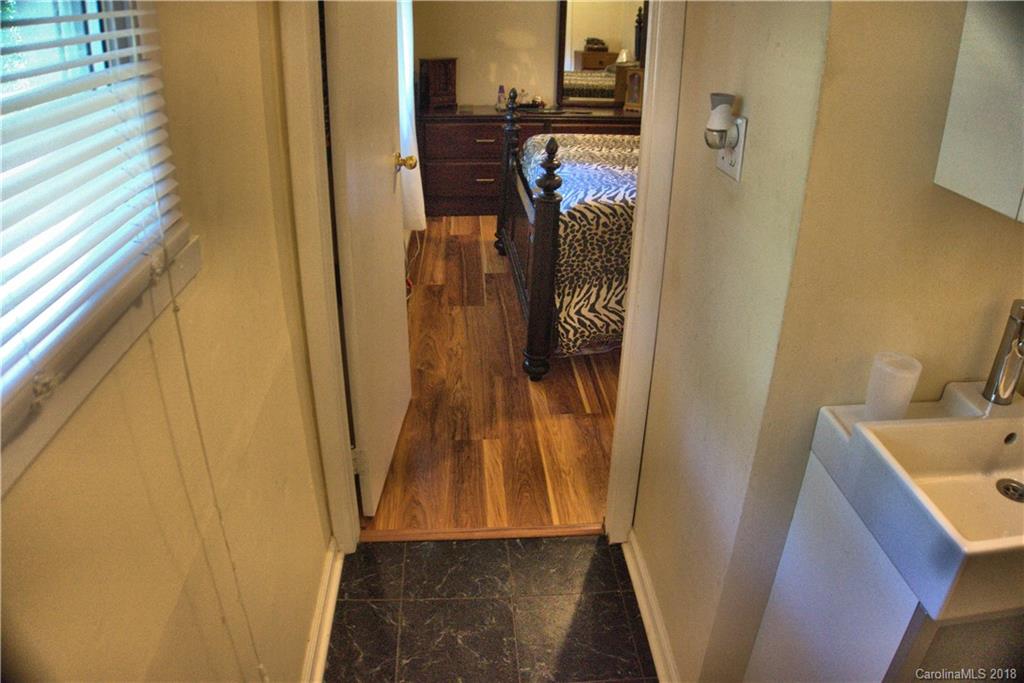 201 Atkinson Drive Charlotte NC 28214