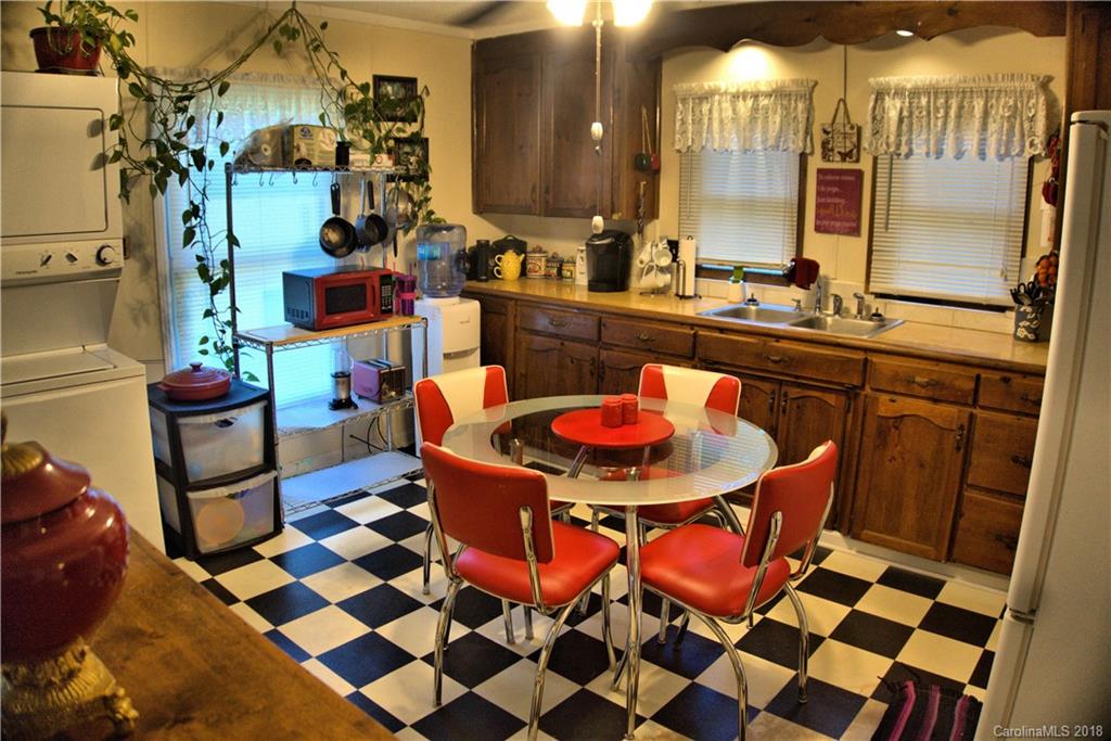 201 Atkinson Drive Charlotte NC 28214