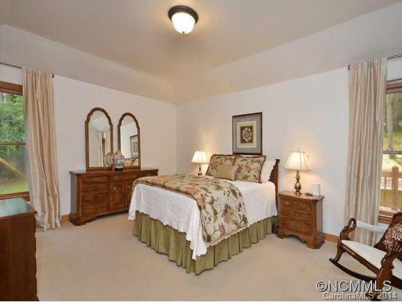 1035 Windsor Drive Asheville NC 28803