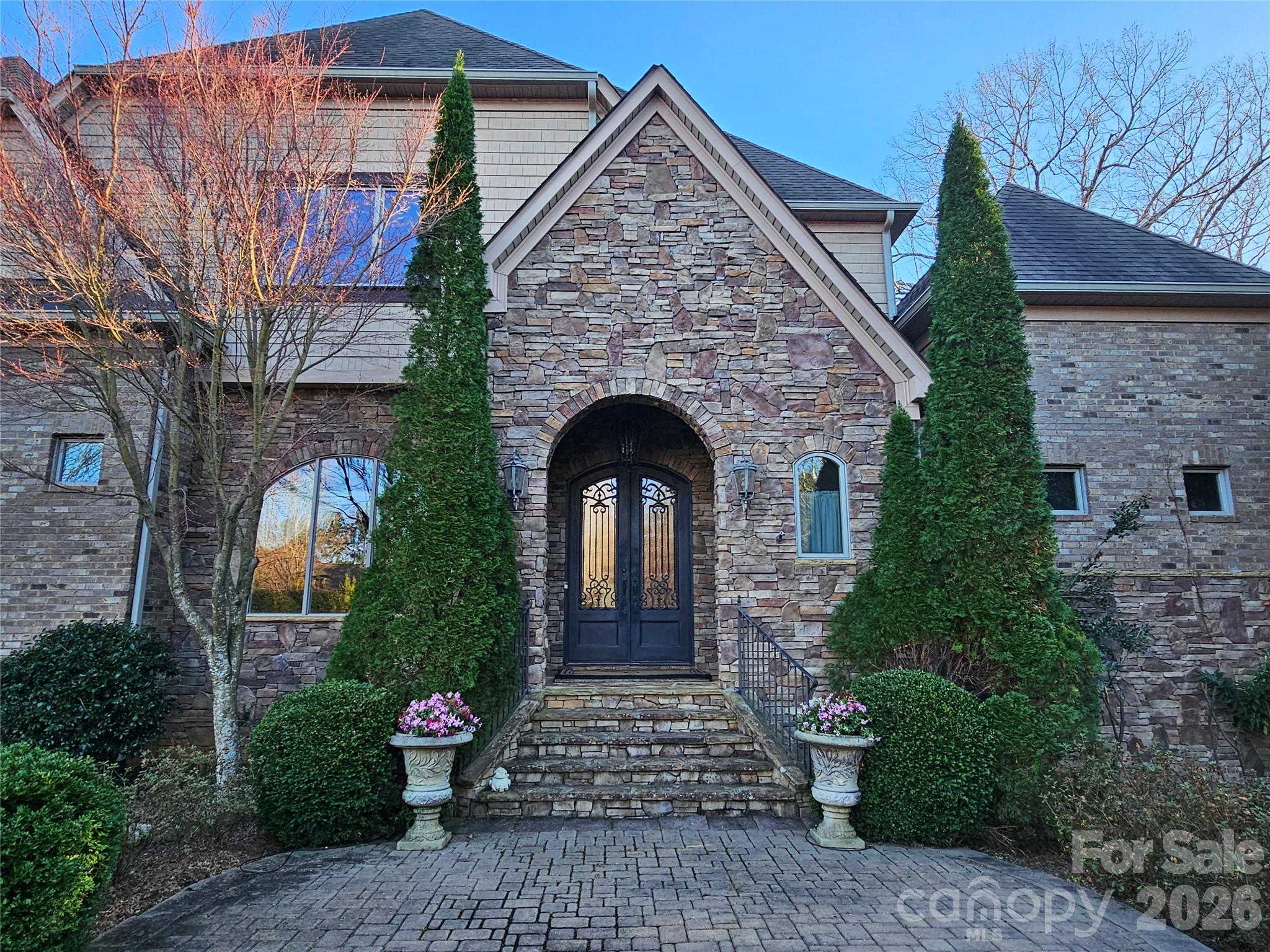 9222 Woodhall Lake Drive Waxhaw NC 28173