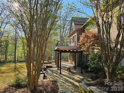 9222 Woodhall Lake Drive Waxhaw NC 28173