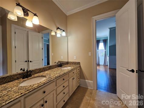 9222 Woodhall Lake Drive Waxhaw NC 28173