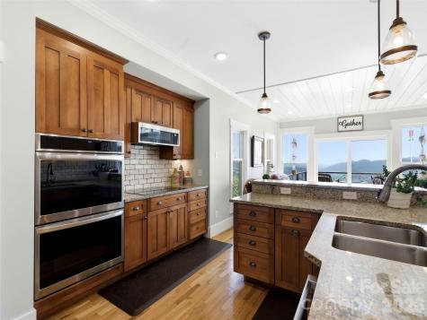 110 Soaring Mountain Drive Waynesville NC 28786
