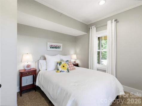 110 Soaring Mountain Drive Waynesville NC 28786