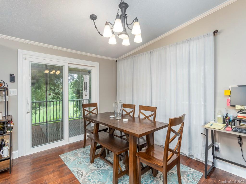 34 Edwards Street Asheville NC 28806