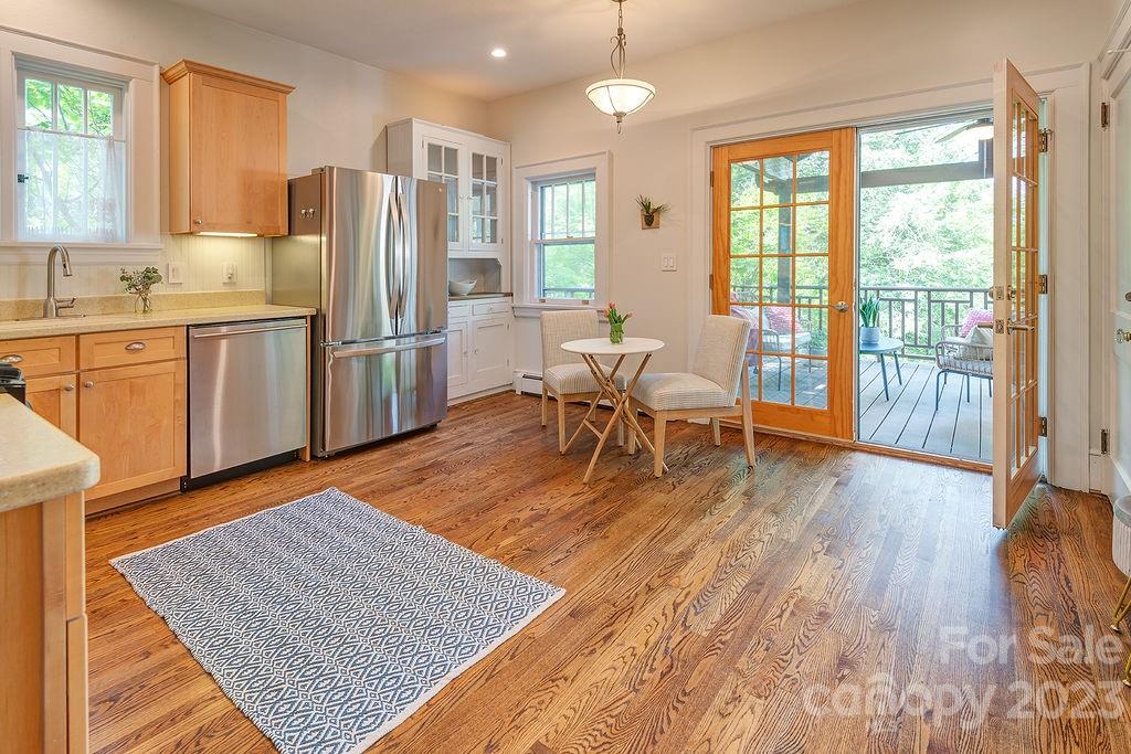 93 Forest Hill Drive Asheville NC 28803