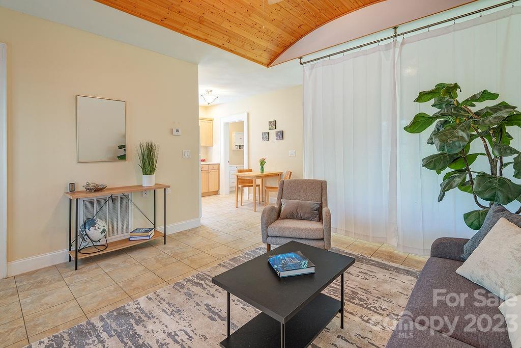 93 Forest Hill Drive Asheville NC 28803