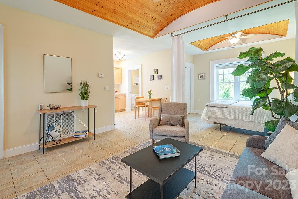 93 Forest Hill Drive Asheville NC 28803