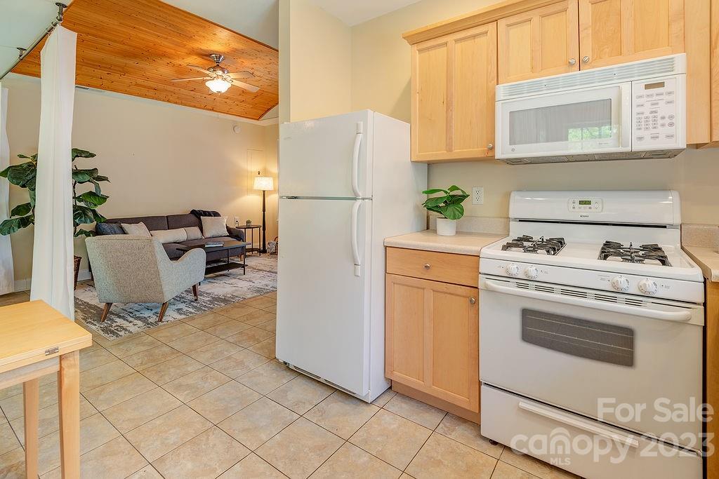 93 Forest Hill Drive Asheville NC 28803