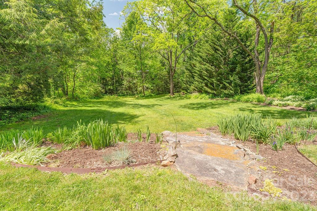 93 Forest Hill Drive Asheville NC 28803